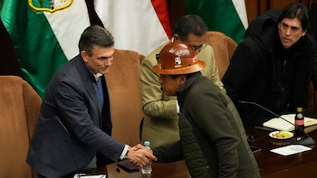 El Gobierno de Bolivia y la central sindical llegaron a acuerdo tras más de siete semanas de crisis por los bloqueos