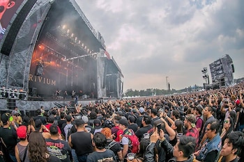 Decenas de artistas nacionales e