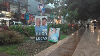 Misiones entró en veda y aguarda bajo la lluvia la elección del domingo