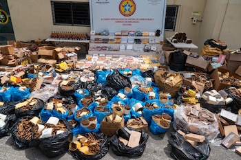 El Ministerio de Industria y Comercio ejecutó allanamientos en establecimientos de Higüey y La Otra Banda. (Foto cortesía Ministerio de Industria y Comercio)