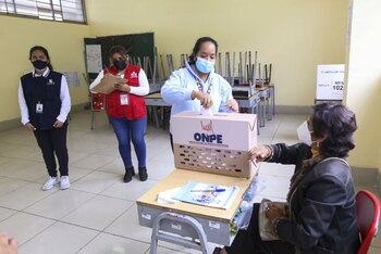 El JNE fiscalizó el proceso