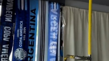 Los sin entrada hinchas de la Scaloneta