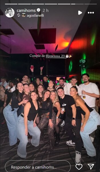 Parte de los invitados al