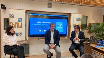 LinkedIn y Microsoft traen el libro 'Open to Work' a España apostando por las habilidades humanas en la era de la IA