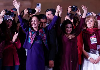 Brugada acompañó a Sheinbaum al