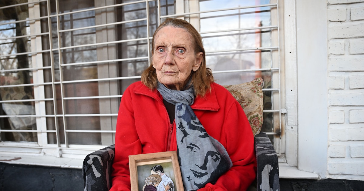 La mujer que cerró los ojos de Eva Perón: el relato de María Eugenia Álvarez a los 99 años