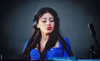 DJ Foxy se presenta junto