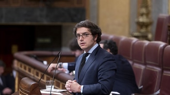 Vox se declara "totalmente dispuesto"