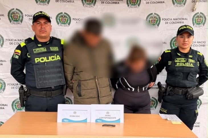 Prontuario de la mujer que acompañaba al señalado asesino de guardia de TransMilenio sacude el caso Garzón