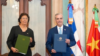 República Dominicana y Surinam establecen acuerdos para fortalecer alianza bilateral