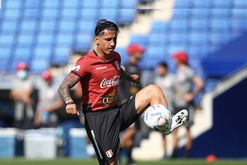 El delantero entrenó con normalidad