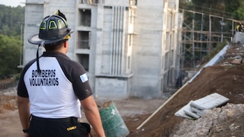 Un obrero muere tras caer desde el quinto nivel de una obra en Guatemala