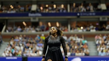 En un partido emocionante, Serena