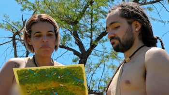 “Quedas como un herido de