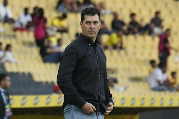 El Alajuelense busca romper su sequía de títulos bajo la dirección de Ismael Rescalvo, luego de quedar fuera de las semifinales del Torneo Clausura. (Cortesía: El Comercio)
