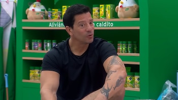 Yahir reveló en La Casa de los Famosos México que trabajó repartiendo pizzas por 700 pesos la quincena