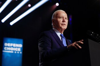 La inminente orden de Biden fortalecerá la seguridad de los datos privados estadounidenses. (REUTERS/Evelyn Hockstein)