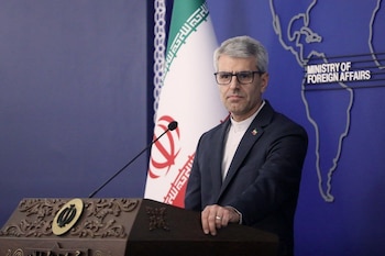 El portavoz del Ministerio de Exteriores iraní, Ismail Bagaei, afirmó que las conversaciones continúan, pero descartó que se haya alcanzado una conclusión final