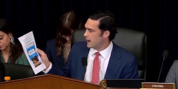 El Comité de Supervisión de la Cámara de Representantes investiga a Miami Medical Concierge Services por posibles fraudes de visa y abusos del sistema migratorio (Captura de video)