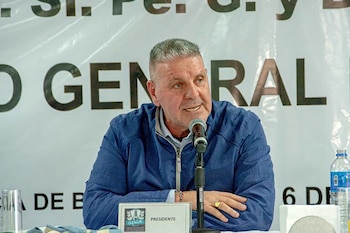 Mario Lavia asumió al frente