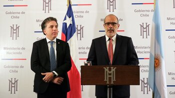 Nicolas Dujovne y Rodrigo Valdes,