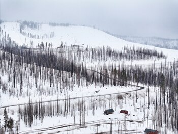 La Sierra Nevada recibe entre
