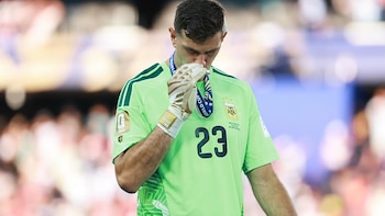 El Dibu Martínez puso en duda su continuidad en la selección argentina: el sentido mensaje tras perder la final del Mundial contra España