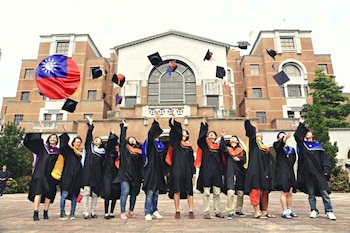 Taiwán ofrece beca para jóvenes