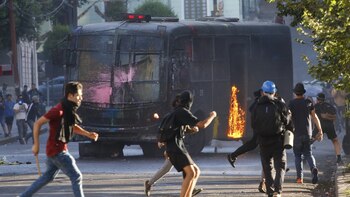 El embajador de EEUU en Chile aclara que no se hizo una "investigación independiente" sobre el estallido social