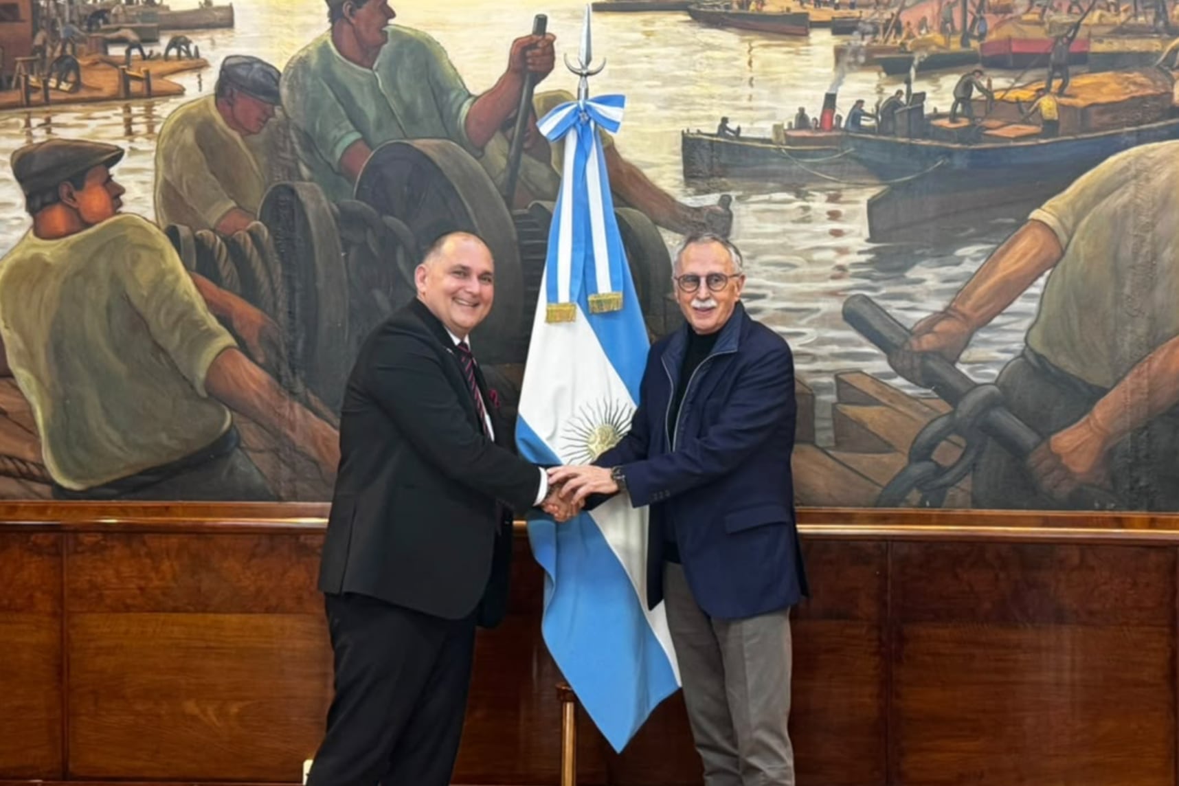 Los ministros Alexander Sánchez Cabo y Mario Iván Lugones sostuvieron una reunión para identificar oportunidades de cooperación entre ambos países. Crédito: Ministerio de Salud Costa Rica