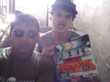 En back de "Apache", Gregorio