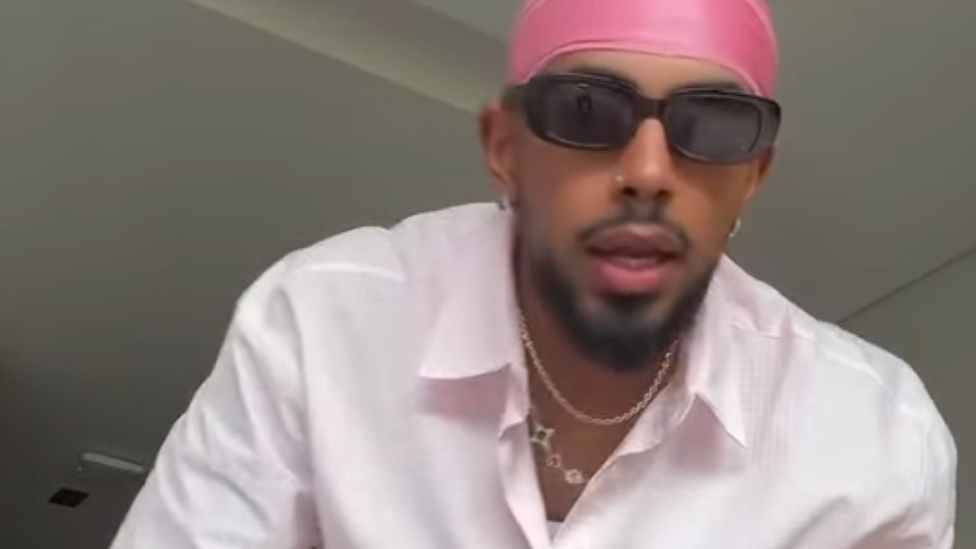 Se viralizó video de influenciador caleño asegurando que ir a tomar café en una primera cita está mal: las razones y lo que recomienda para conquistar