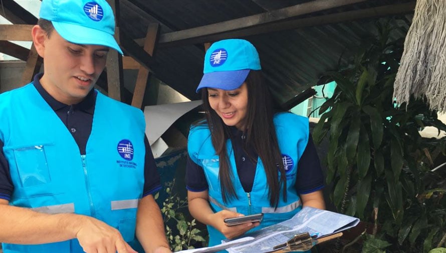 El INE aseguró que los encuestadores de la ENUT portarán chaleco, gorra, carné con fotografía y código QR verificable, y usarán tabletas para registrar respuestas. (INE)