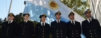 La carrera de Oficial de