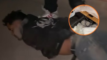 Incautan armas, drogas y cuaderno con placas de combis y depósitos atribuidos a víctimas - Créditos: Captura de pantalla de Panamericana TV.