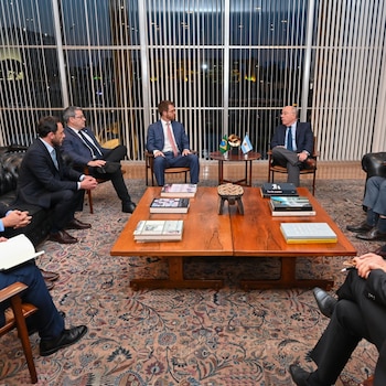 La delegación argentina impulsó una diplomacia parlamentaria para sostener canales institucionales con Brasil pese al conflicto entre Javier Milei y Lula (@nico.massot)