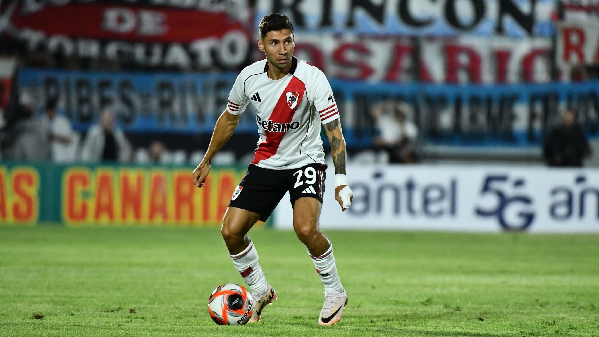 Gonzalo Montiel se recupera de un desgarro