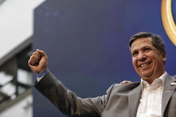 De acuerdo con la solicitud