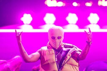 "What You Saying" de Lil