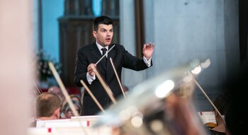 Matteo Pagliari y la Orquesta Filarmónica de La Esperanza brindarán concierto gratuito.
