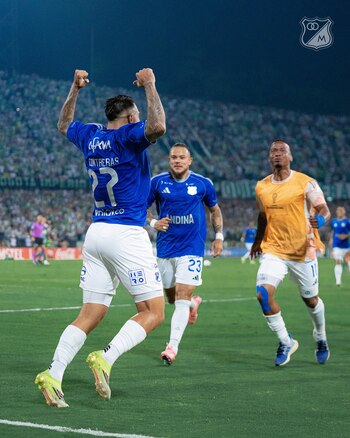 Rodrigo Contreras tiene contrato hasta