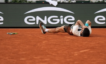 El español Carlos Alcaraz celebra
