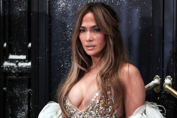 Jennifer Lopez - HAUTE COUTURE