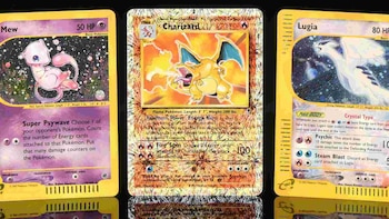 El hallazgo que convirtió a un jubilado británico en millonario gracias a sus cartas Pokémon