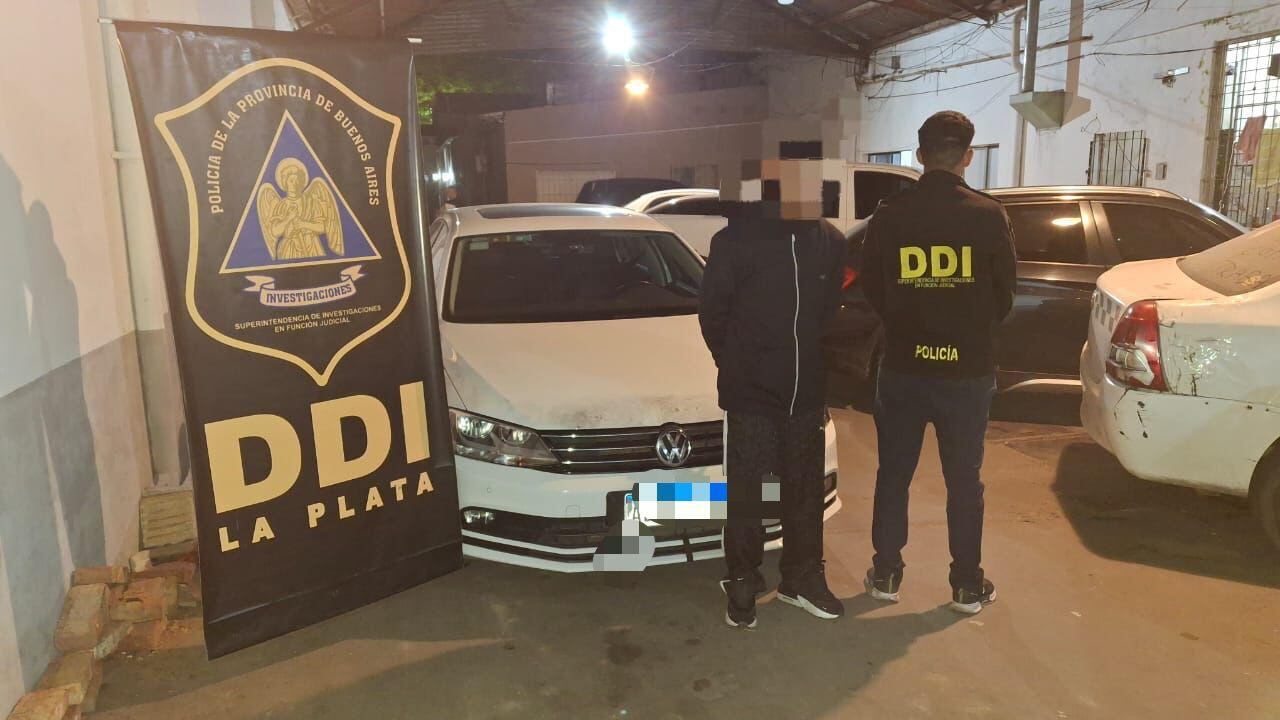 El operativo que permitió la detención del sospechoso se desarrolló en Melchor Romero y fue encabezado por personal de la DDI