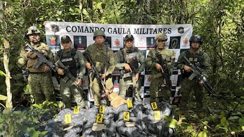 Armada de Colombia neutralizó arsenal de explosivos artesanales en zona rural de Tumaco: así fue el operativo