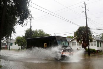 Persisten las advertencias por inundaciones