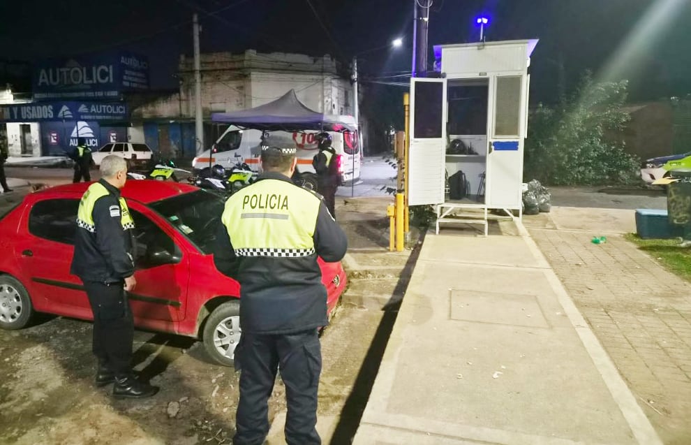 La garita en donde el policía fue baleado por su compañero de guardia