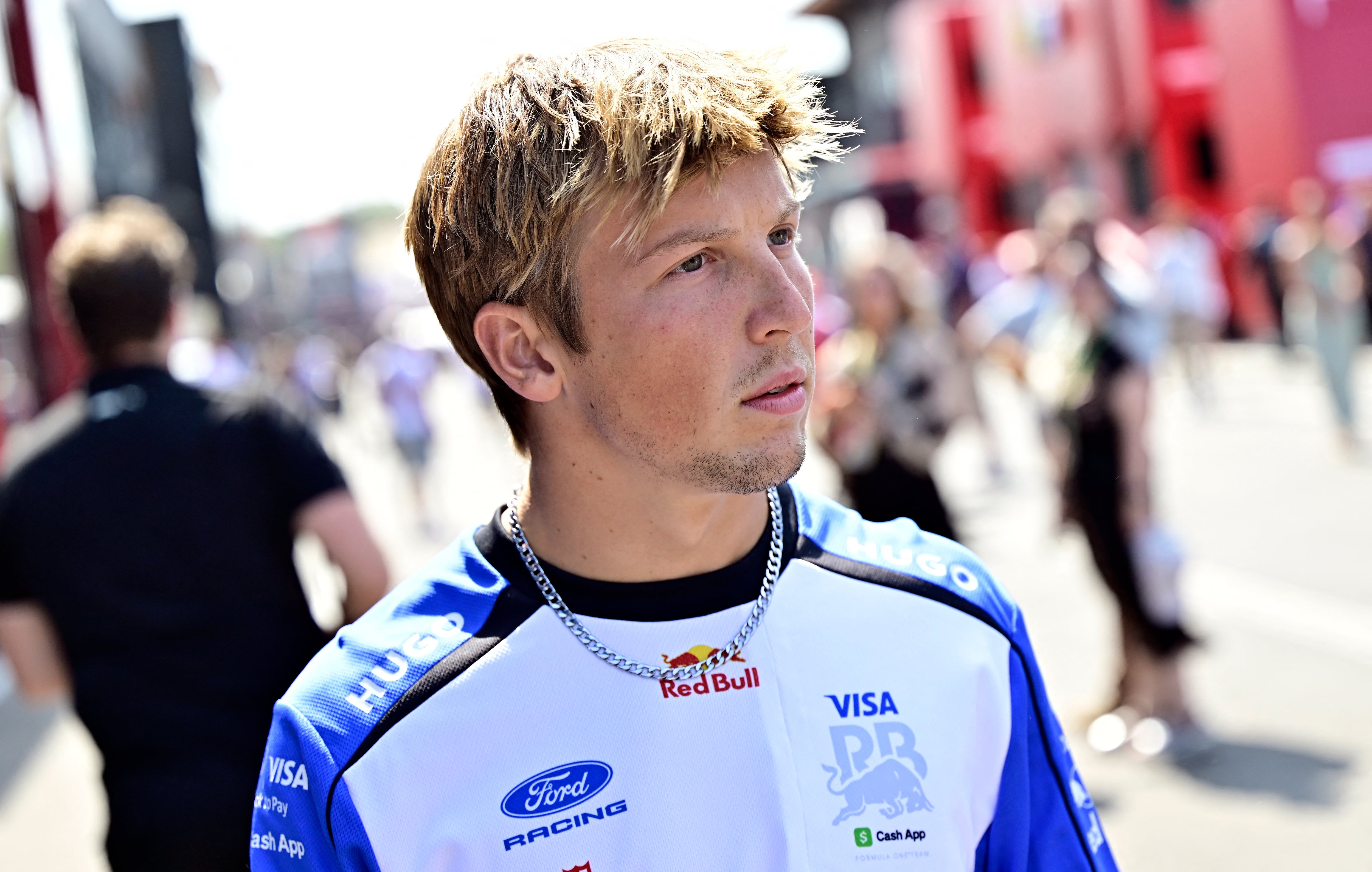 Liam Lawson es el piloto que tiene peligro de perder su lugar dentro de la estructura de Red Bull (REUTERS/Marton Monus)