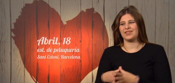 Abril durante su cita en